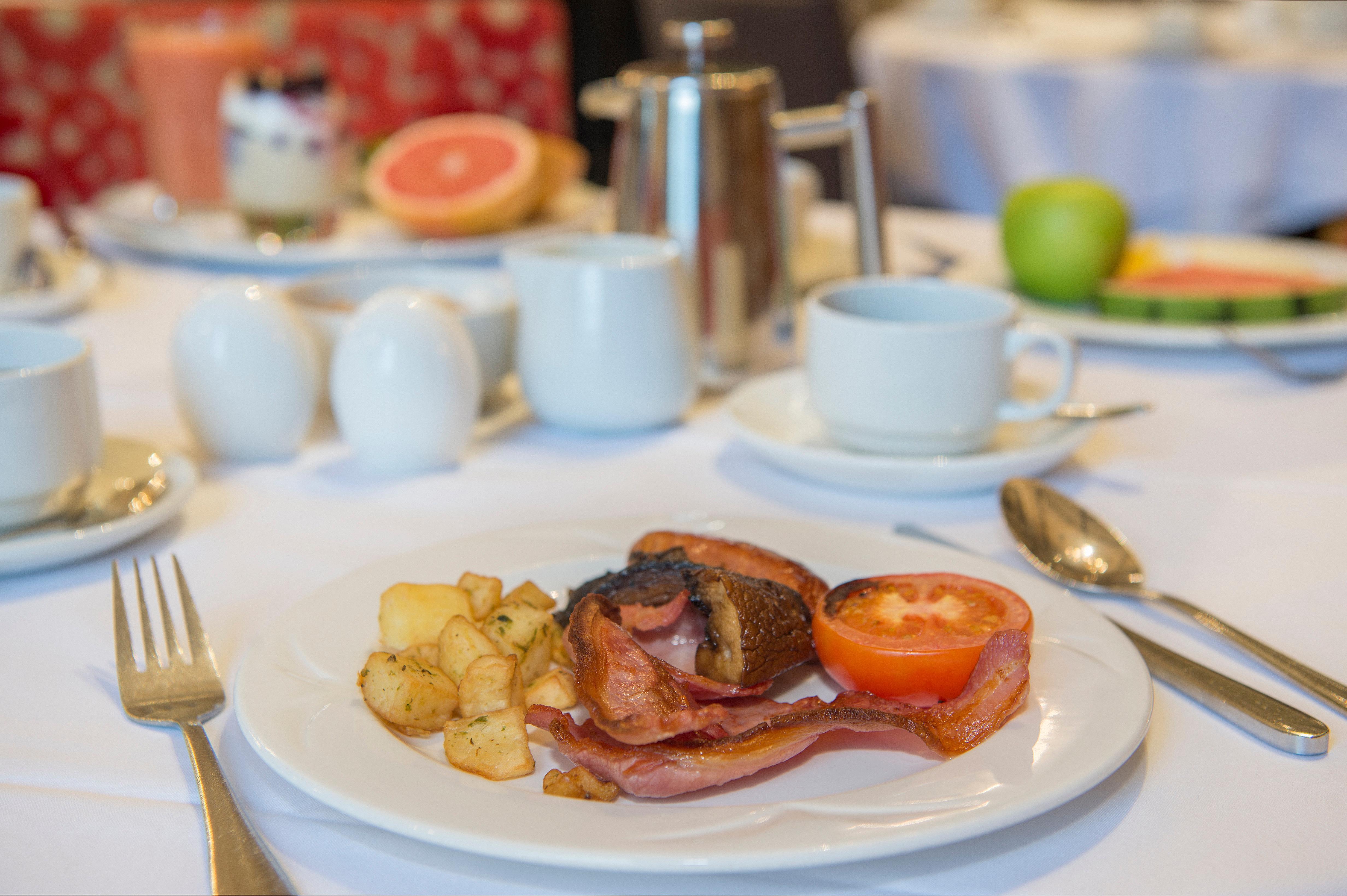 Crowne Plaza - By Ihg Отель 4*